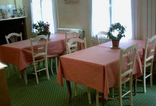Ardenn'Hotel Reims Zewnętrze zdjęcie